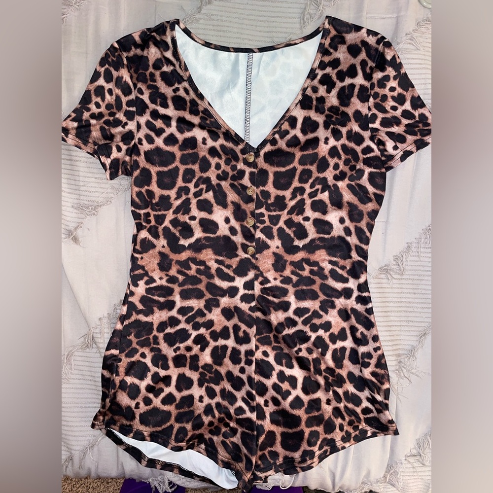 Cheetah Sleep Romper Shein